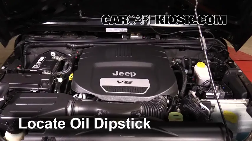 2014 Jeep Wrangler Sport 3.6L V6 Huile Vérifier le niveau de l'huile
